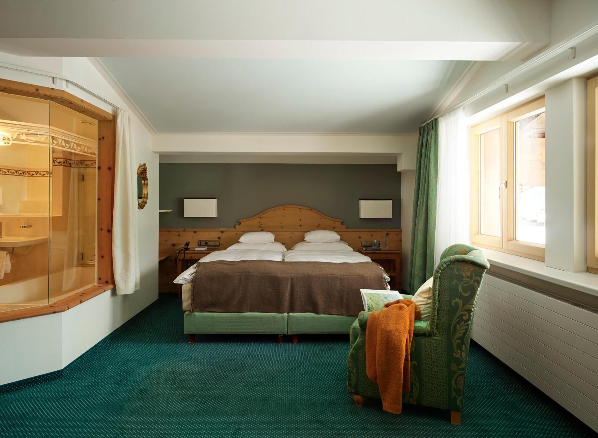 Hotel Schwarzwand เลคอัมอาร์ลแบร์ก ภายนอก รูปภาพ
