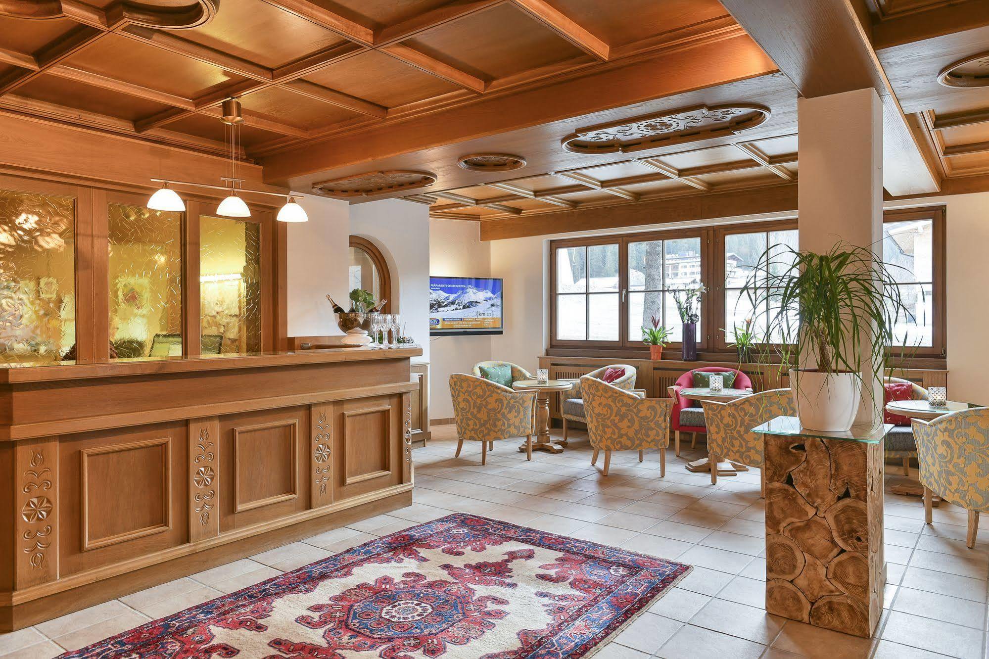 Hotel Schwarzwand เลคอัมอาร์ลแบร์ก ภายนอก รูปภาพ