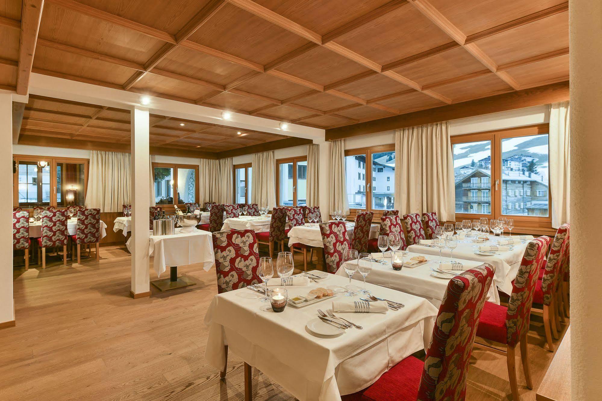 Hotel Schwarzwand เลคอัมอาร์ลแบร์ก ภายนอก รูปภาพ